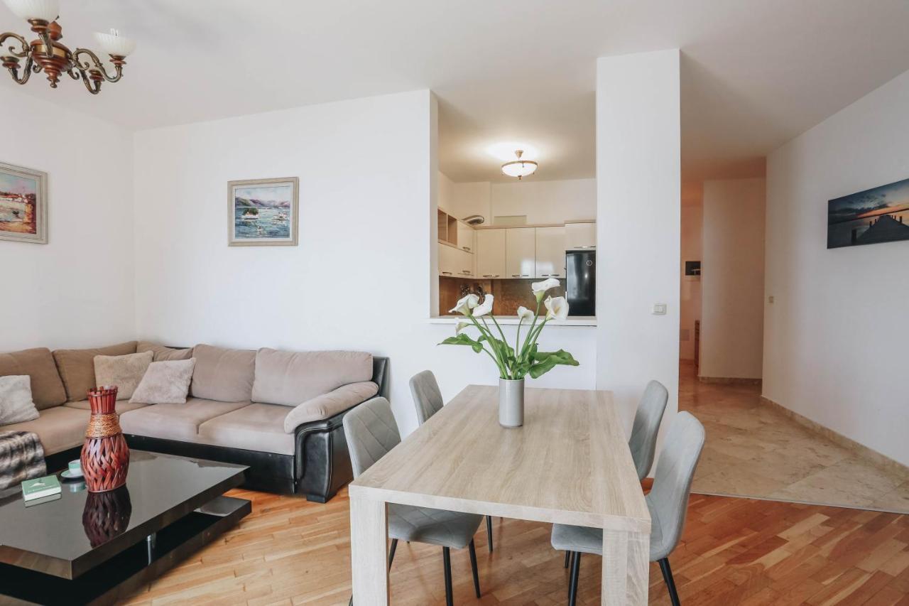 Apartment Near Ponta Nova Of Rafailovici Bečići Ngoại thất bức ảnh