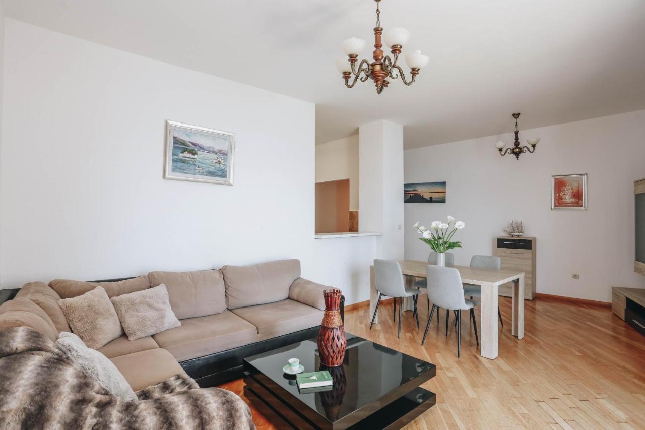 Apartment Near Ponta Nova Of Rafailovici Bečići Ngoại thất bức ảnh