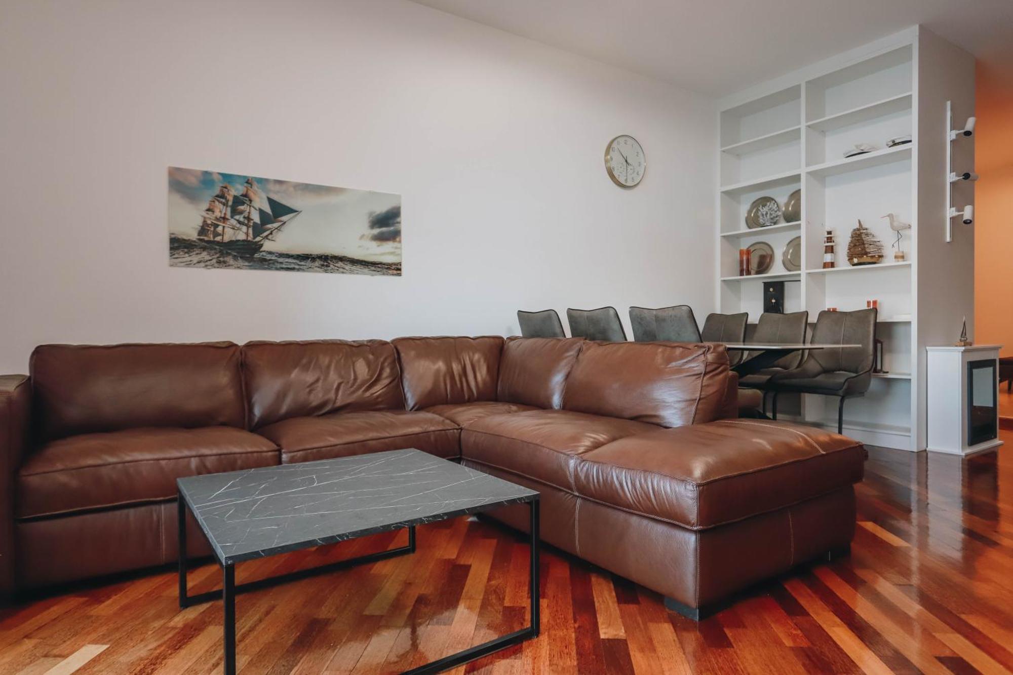Apartment Near Ponta Nova Of Rafailovici Bečići Ngoại thất bức ảnh