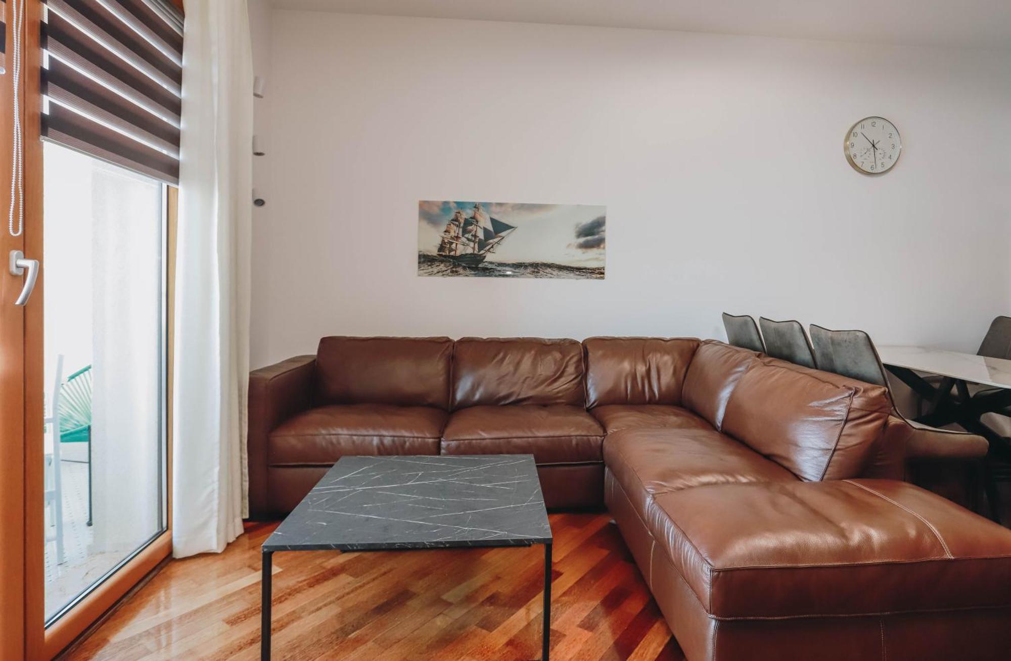 Apartment Near Ponta Nova Of Rafailovici Bečići Ngoại thất bức ảnh